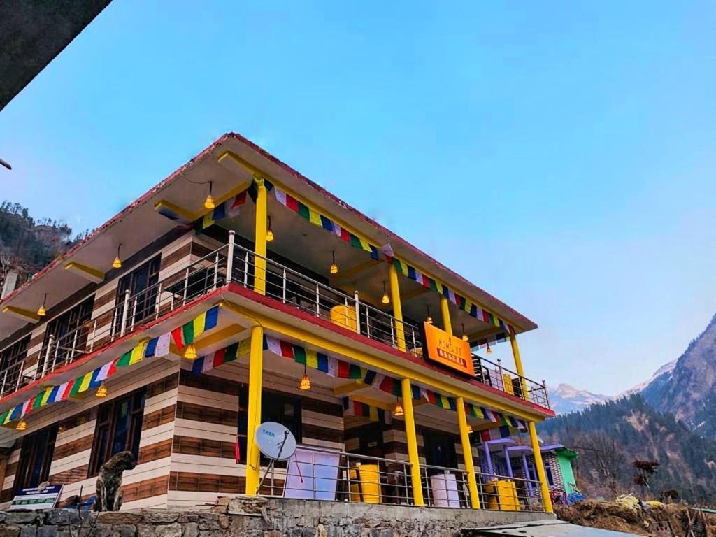 Nomads Hostel Tosh ภายนอก รูปภาพ