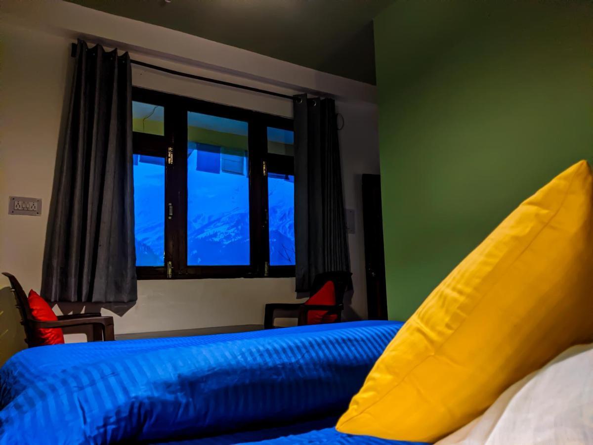 Nomads Hostel Tosh ภายนอก รูปภาพ