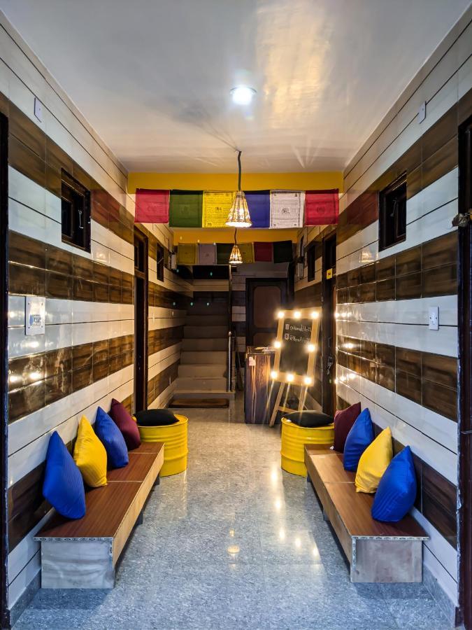 Nomads Hostel Tosh ภายนอก รูปภาพ