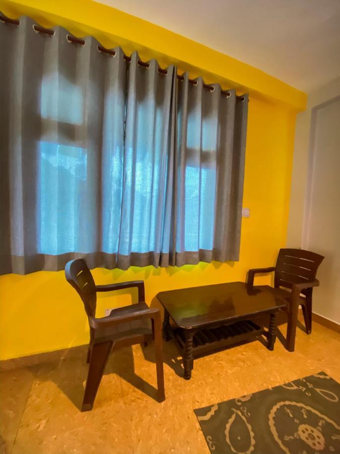 Nomads Hostel Tosh ภายนอก รูปภาพ